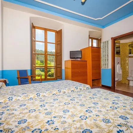 卡斯蒂洛高森酒店 3* 萨利纳斯