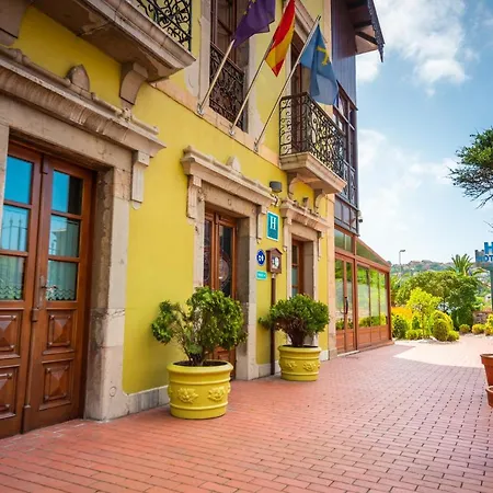 Castillo De Gauzon Hotel 3*