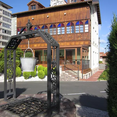 Hotel Castillo De Gauzon Salinas (Castrillon)