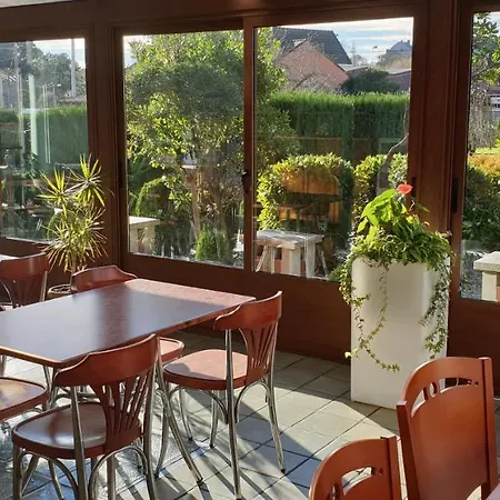 卡斯蒂洛高森酒店 酒店 萨利纳斯