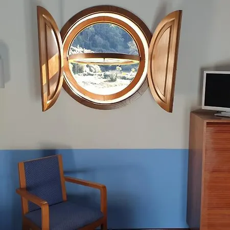 卡斯蒂洛高森酒店 3* 萨利纳斯