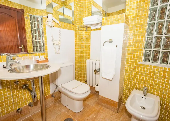 Castillo De Gauzon Hotel