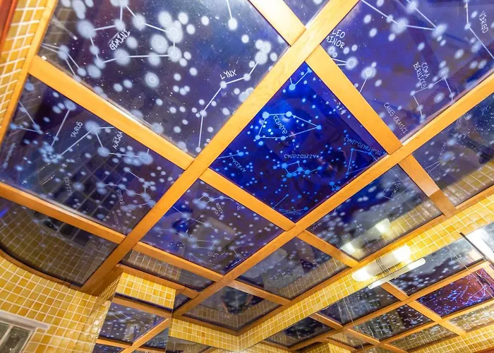 Castillo De Gauzón Hotel 3*