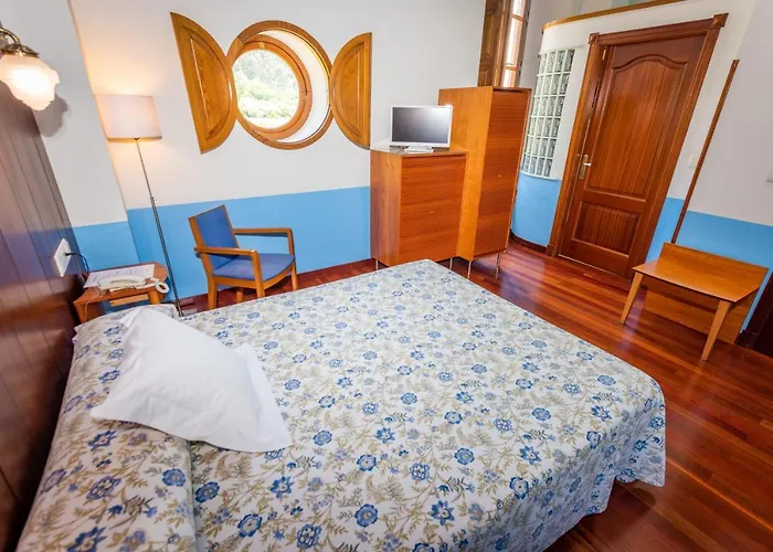 Hotel Castillo De Gauzon Salinas (Castrillon)