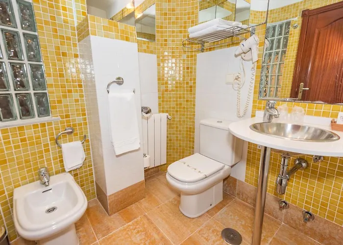 Castillo De Gauzón Hotel 3*