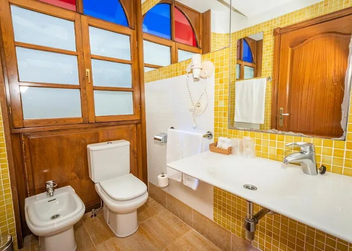 Castillo De Gauzon Hotel