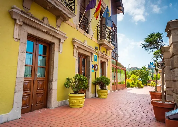 Castillo De Gauzon Hotel 3*