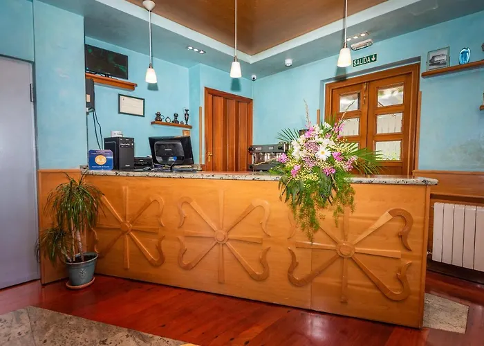 Castillo De Gauzon Hotel