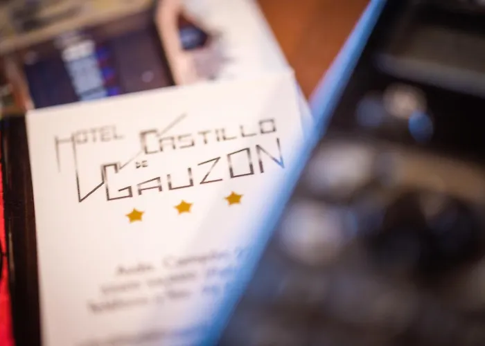 Hotel Castillo De Gauzón