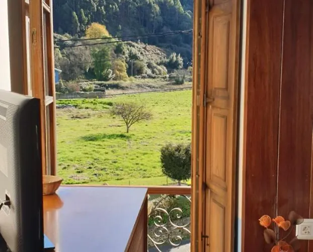 Hotel Castillo De Gauzon 3*