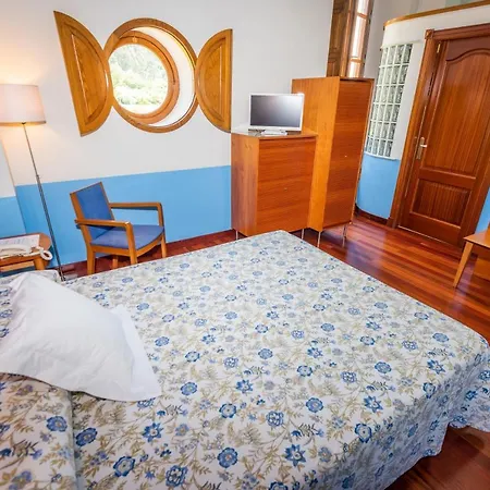 Hotel Castillo De Gauzon Salinas (Castrillon)