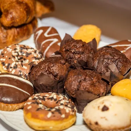 Hotel Castillo De Gauzon 3*