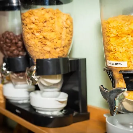 Hotel Castillo De Gauzon